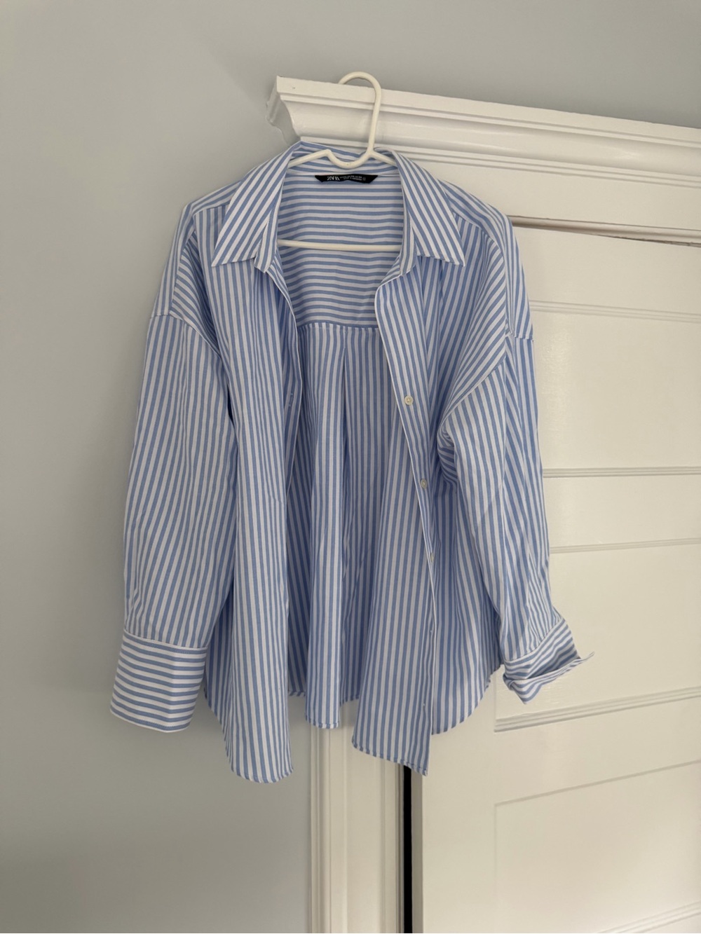 ZARA Light Blue and White Striped Button-Down Shirt